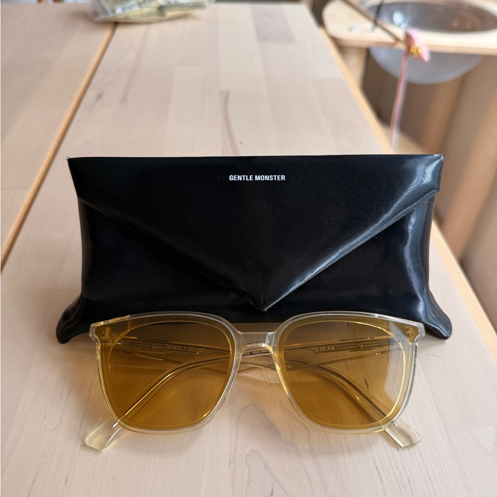 GENTLE MONSTER Lilith C3 Sunglasses